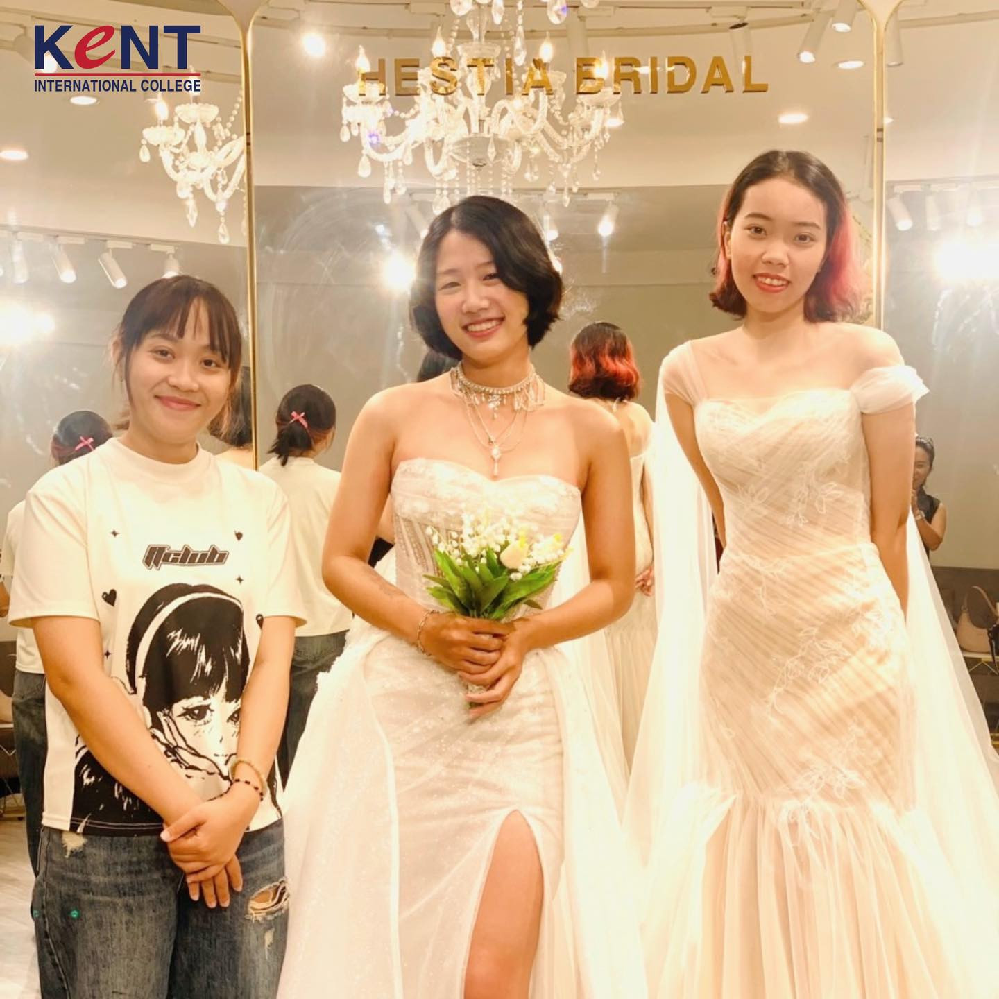 SINH VIÊN NGÀNH THIẾT KẾ THỜI TRANG TRẢI NGHIỆM DỊCH VỤ ÁO CƯỚI TẠI HESTIA BRIDAL